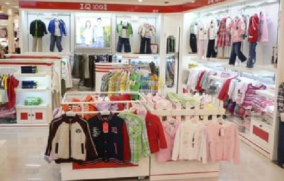 盘州店面装修风格确定。