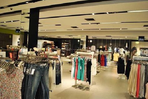 盘州商场里的店面怎么装修？